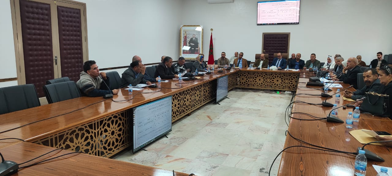 المجلس الجماعي لويسلان يعقد  